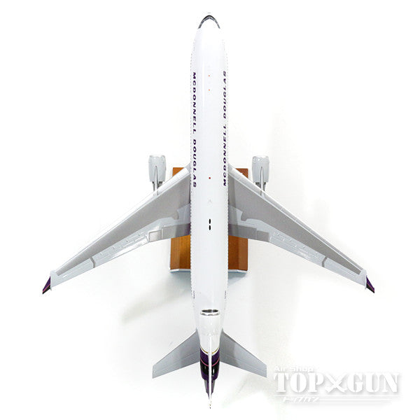 MD-11 マクダネル・ダグラス社 ハウスカラー 紫色 90年 （スタンド付属） N211MD 1/200 ※金属製 [LH2076]