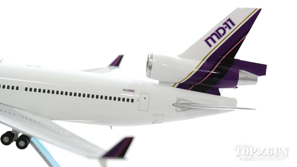 MD-11 McDonnell Douglas House Color White 1990 (Stand Included) N311MD 1/200 *Made of metal [LH2077]