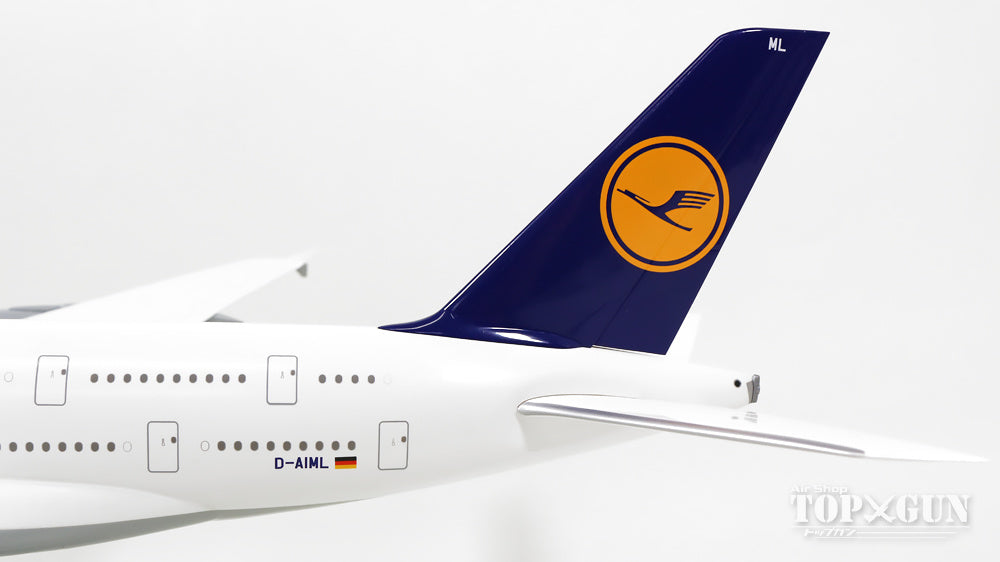 A380-800 Lufthansa D-AIML "Hamburg" (without gear, stand included) 1/200 *Plastic [LH33]