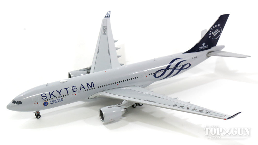 A330-200 China Southern Airlines Special Paint "SkyTeam" B-6528 (with antenna) 1/400 [LH4006]