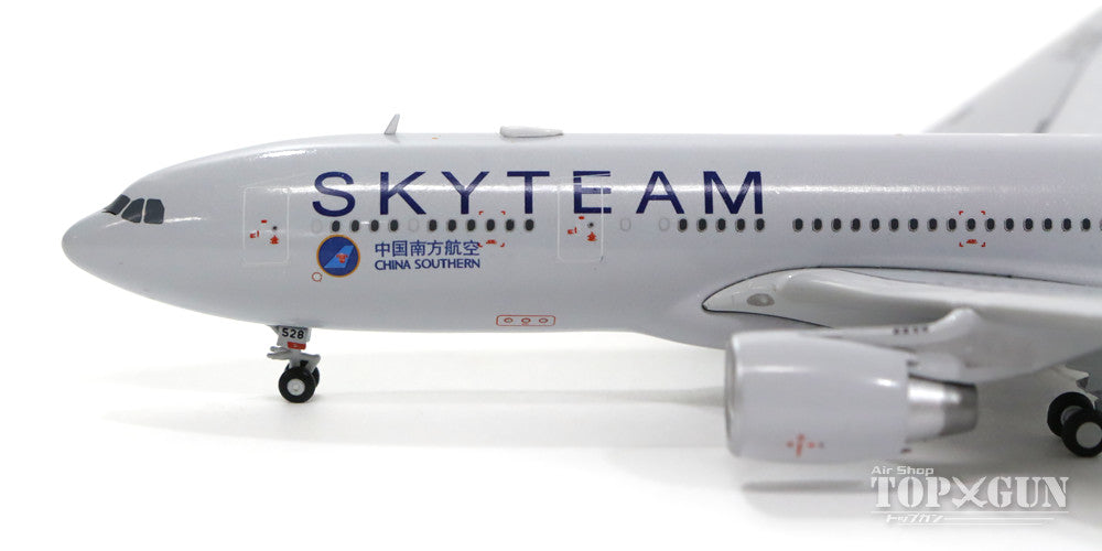 A330-200 China Southern Airlines Special Paint "SkyTeam" B-6528 (with antenna) 1/400 [LH4006]