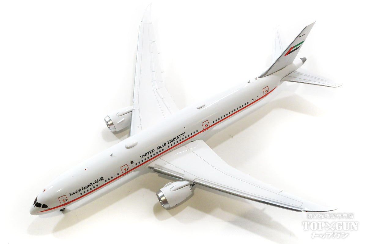 787-9 UAE Abu Dhabi Presidential Flight A6-PFE *Flaps down 1/400 [LH4244A]