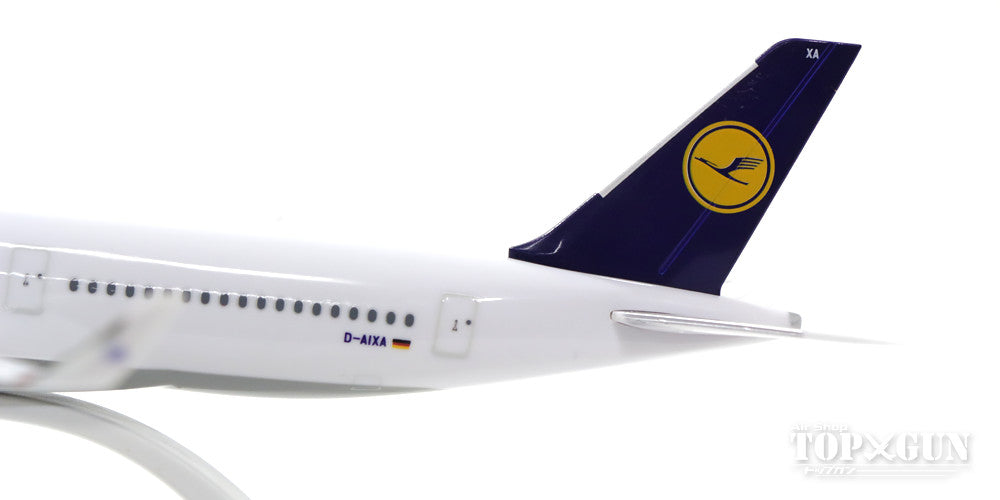 A350-900 Lufthansa (without gear, stand only) D-AIXA 1/250 *Plastic [LX025]