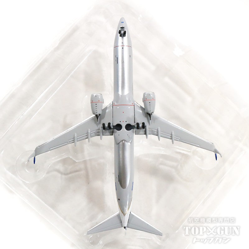 NG Models 737-900ERsw ユナイテッド航空 N68843 1/400 [NG79008]