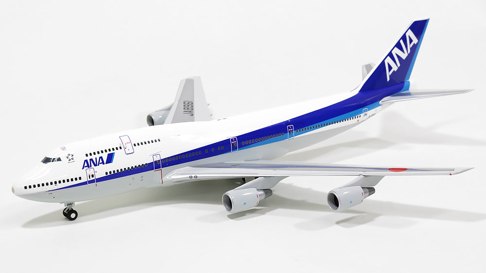 747-400 ANA全日空 国際線最終飛行機 地上支援車輌17点 1/400