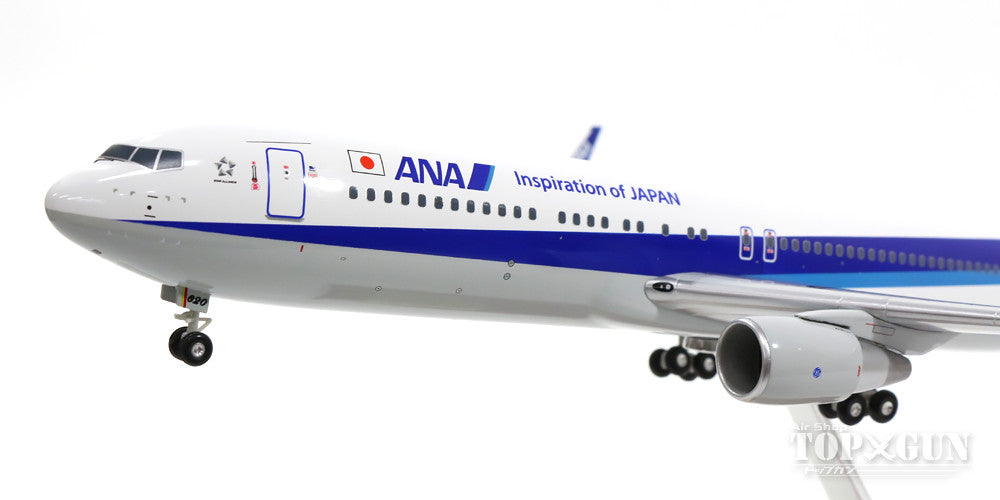 767-300ERw ANA全日空 IOJロゴ入り 木製台座スタンド付属 JA620A 1/200  ※プラ製 [NH20079]