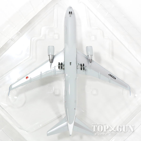 767-300ERw ANA全日空 IOJロゴ入り 木製台座スタンド付属 JA620A 1/200  ※プラ製 [NH20079]