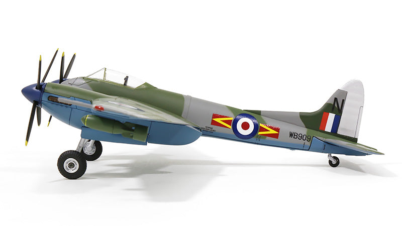 De Havilland Hornet F.3 Royal Air Force Kai Tak Base, Hong Kong WB909 1/72 [OX72HOR003]