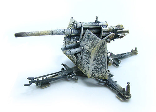 8.8cm FlaK 37 anti-aircraft gun German Army 1942 gray 1/72 [P0313]