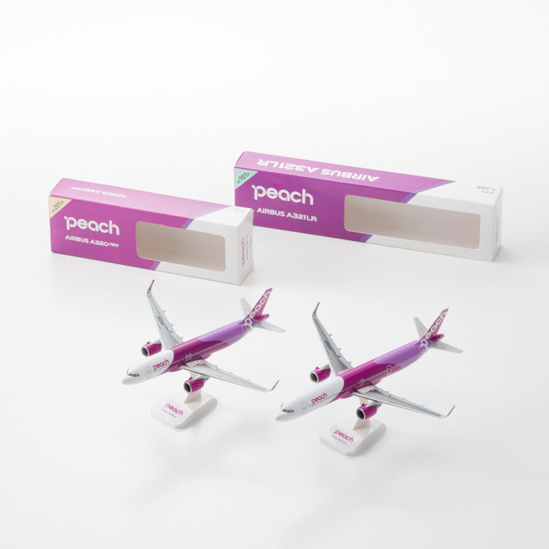 A321LR (A321neo) Peach Aviation JA901P (stand/gear included) 1/200  *Plastic, assembly required [PA210001]