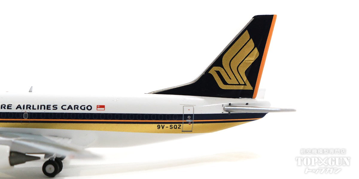 737-300QC (passenger/cargo type) Singapore Airlines Cargo circa 1992 9V-SQZ 1/400 [PM202203]