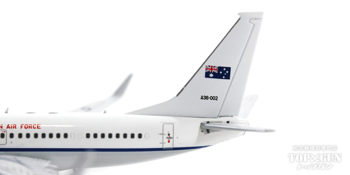 737BBJ (737-700w) Royal Australian Air Force No. 34 Squadron VIP transport aircraft Fairburn Defence Base (Base) A36-002 1/400 [PM202235]