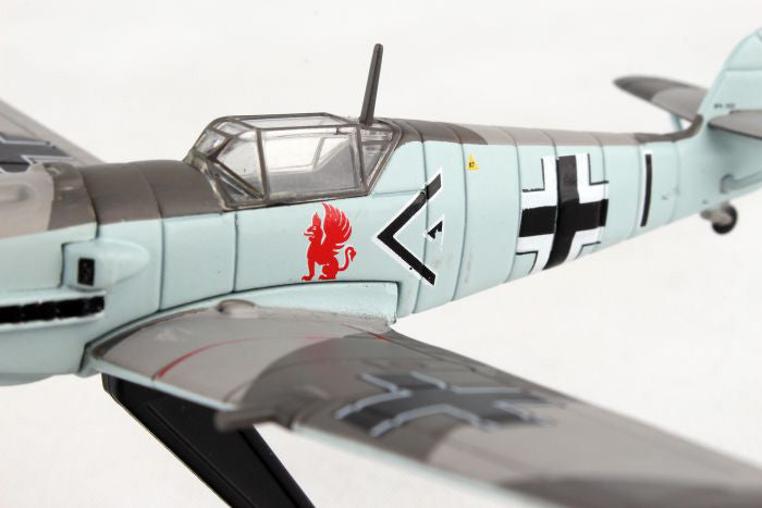 Bf 109 German Air Force Adolf Galland 1/87 *No gear, stand only [PS5336-5]