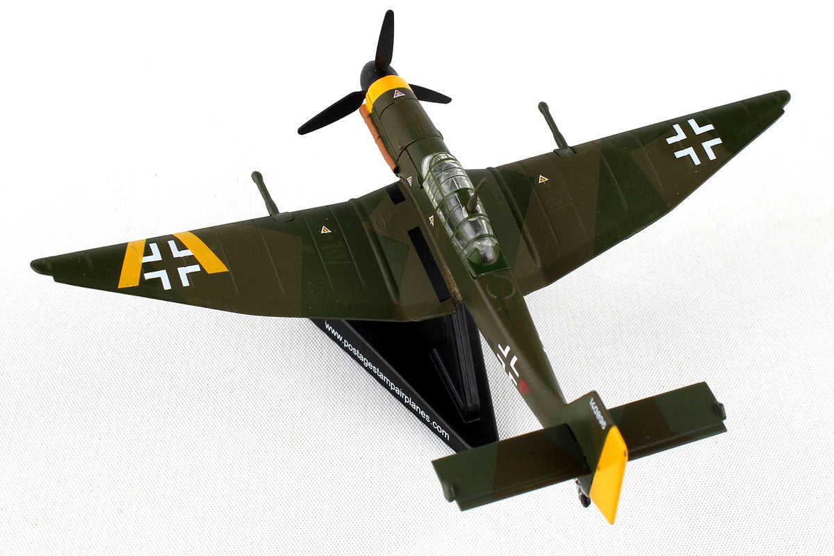 Junkers Ju87 Stuka German Air Force 1/110 *No gear, stand only [PS5339-4]