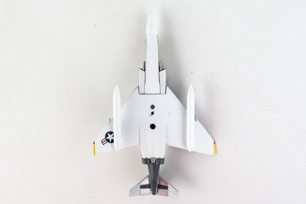 Daron F-4ファントムII アメリカ海軍 第84戦闘飛行隊「ジョリー