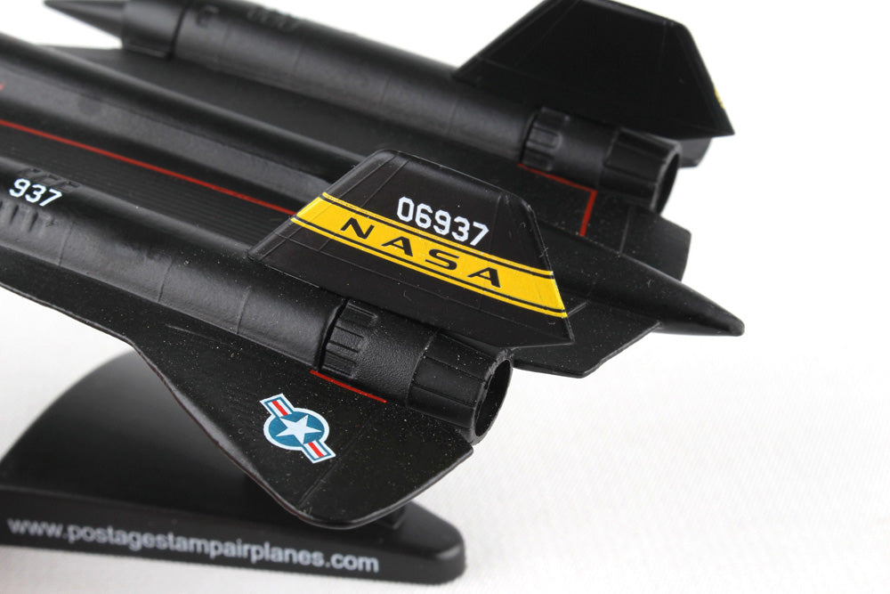 YF-12 US Air Force NASA 1/200 *No gear, stand only [PS5389-1]