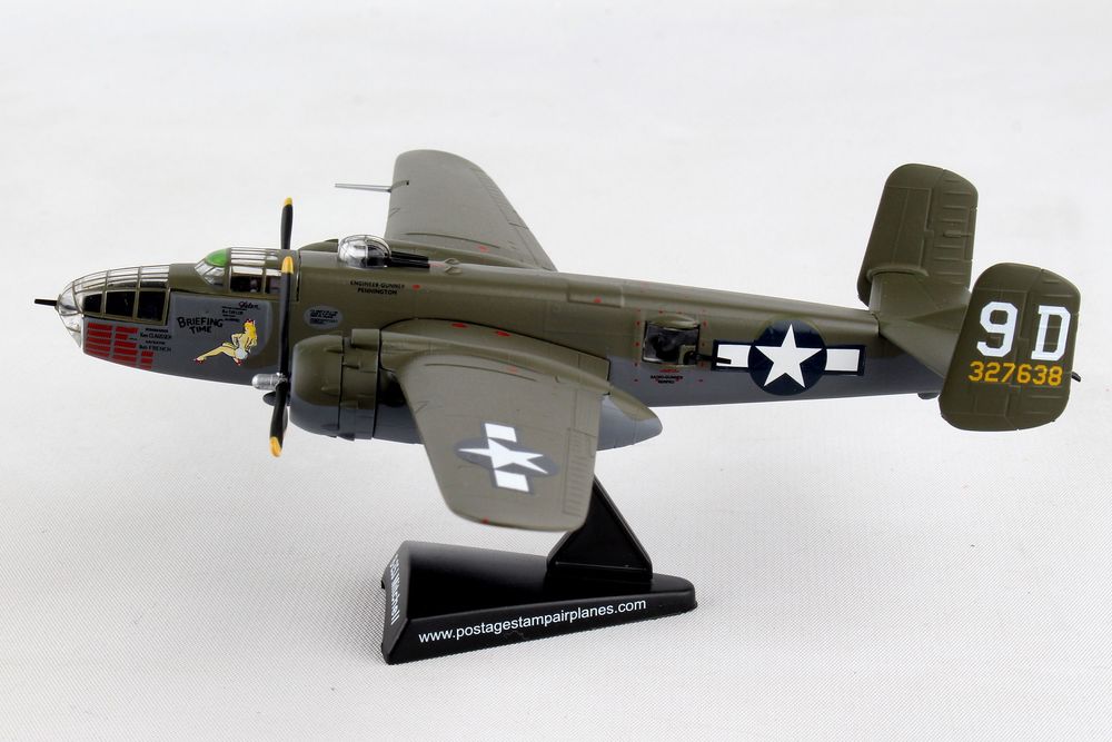 B-25J, US Army Air Forces, 340th Bombardment Group, 489th Bombardment Squadron, European Theater, 9D/#43-27638 "Briefing Time" 1/100 *For stand display only [PS5403-5]