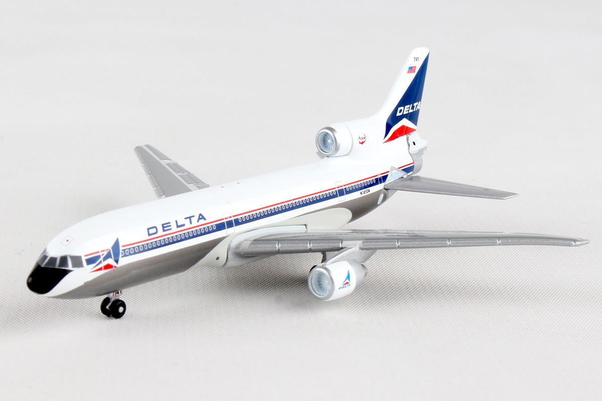 L-1011-500 达美航空复古涂装 1/500 [PS5813-2]