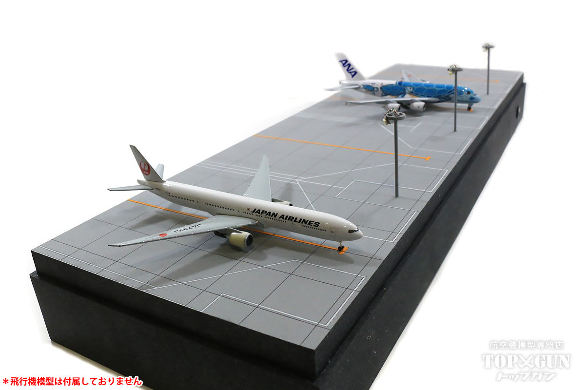 Roteiro4S Terminal Airport Terminal LED Built-in Light-up Diorama Set (with Buildings, Boarding Bridges, and Lighting Towers) for Haneda Airport Offshore 1/500 Scale [R4-04S]