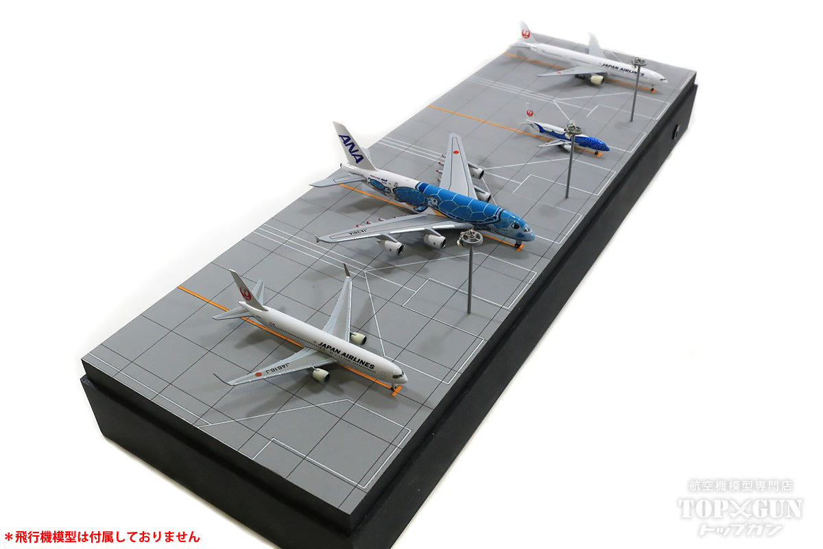 Roteiro4S Terminal Airport Terminal LED Built-in Light-up Diorama Set (with Buildings, Boarding Bridges, and Lighting Towers) for Haneda Airport Offshore 1/500 Scale [R4-04S]