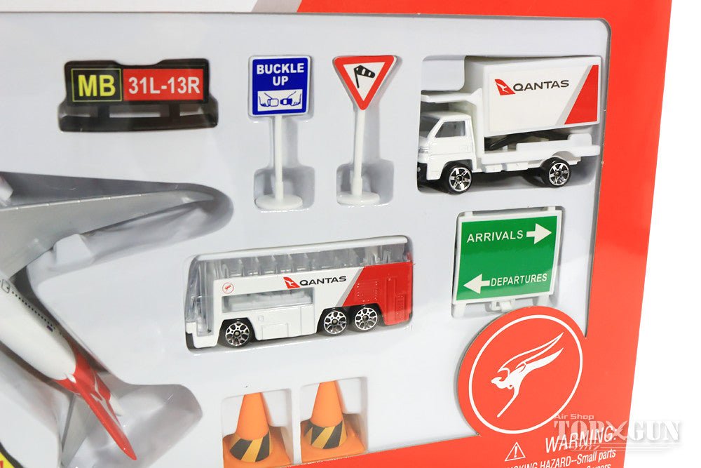 Qantas Airplane Set (with Catering Car) [RT8551-1]