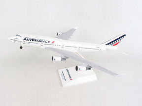 747-400 エールフランス 2010年代 F-GITD（ギア/スタンド付属） 1/200 ※プラ製 [SKR1070]