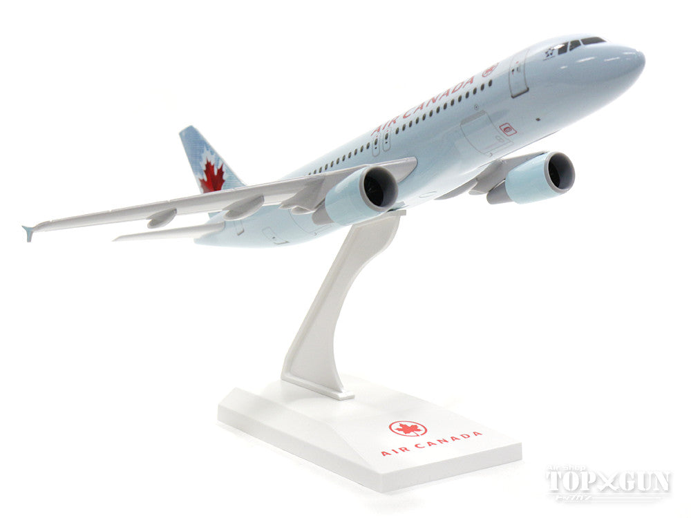 SkyMarks A320 エアカナダ (ギアなし/スタンド付属) 1/150 ※プラ