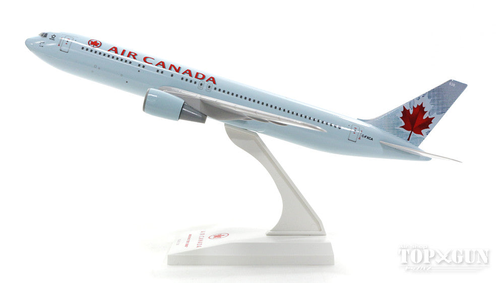 767-300ER Air Canada C-FXCA (without gear/stand included) 1/200 *Plastic [SKR216]