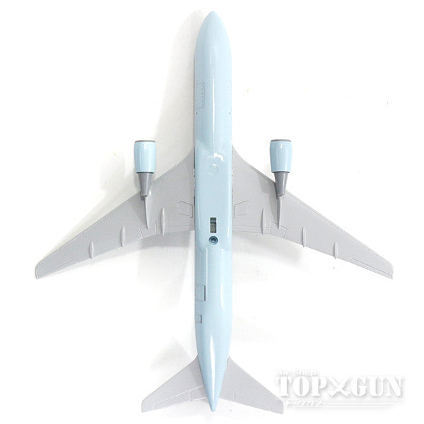 767-300ER Air Canada C-FXCA (without gear/stand included) 1/200 *Plastic [SKR216]