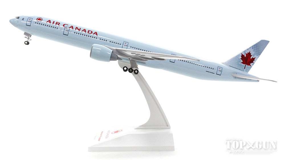 777-300ER Air Canada (gear/stand included) 1/200 *Plastic [SKR236]