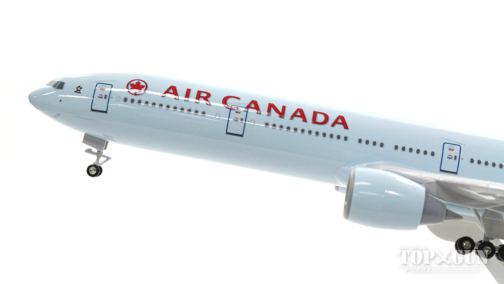 777-300ER Air Canada (gear/stand included) 1/200 *Plastic [SKR236]