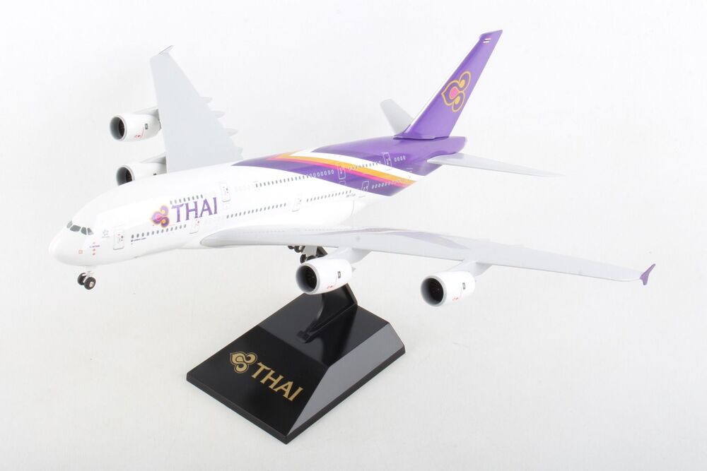 A380 Thai Airways International HS-TUA (gear/stand included) 1/200 *Plastic [SKR331N]