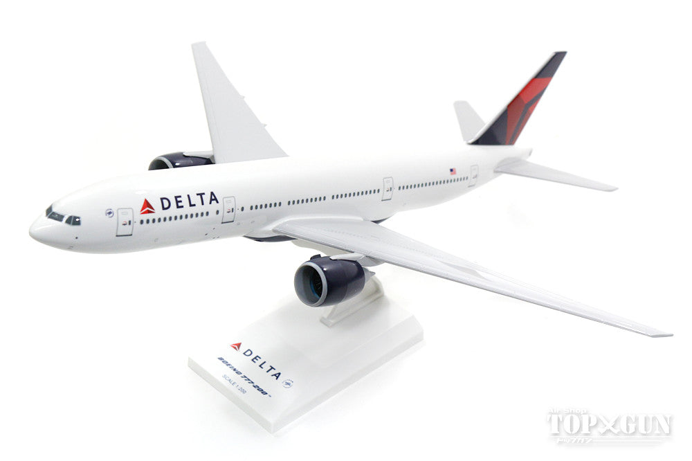 777-200ER Delta Airlines (without gear/stand included) 1/200 *Plastic [SKR374]