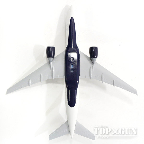 777-200ER Delta Airlines (without gear/stand included) 1/200 *Plastic [SKR374]