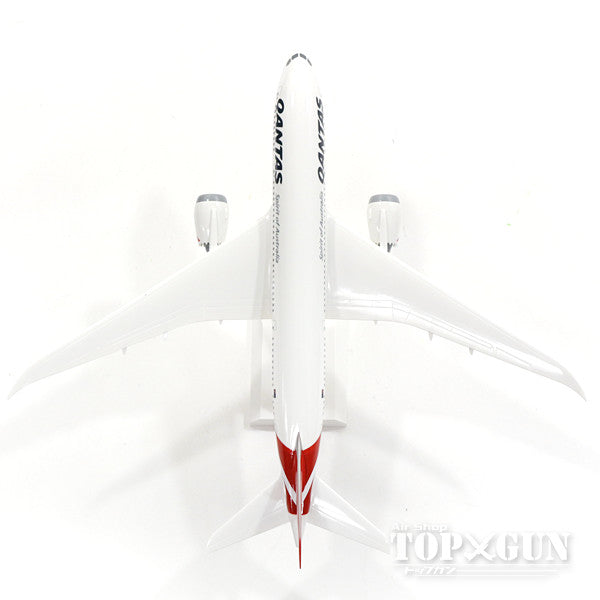 787-8 Qantas (without gear/stand included) 1/200 *Plastic [SKR429]