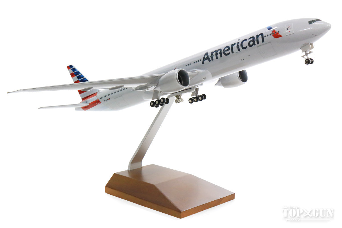 777-300ER American Airlines N718AN (Gear/Wooden stand included) 1/200 *Plastic [SKR5041]