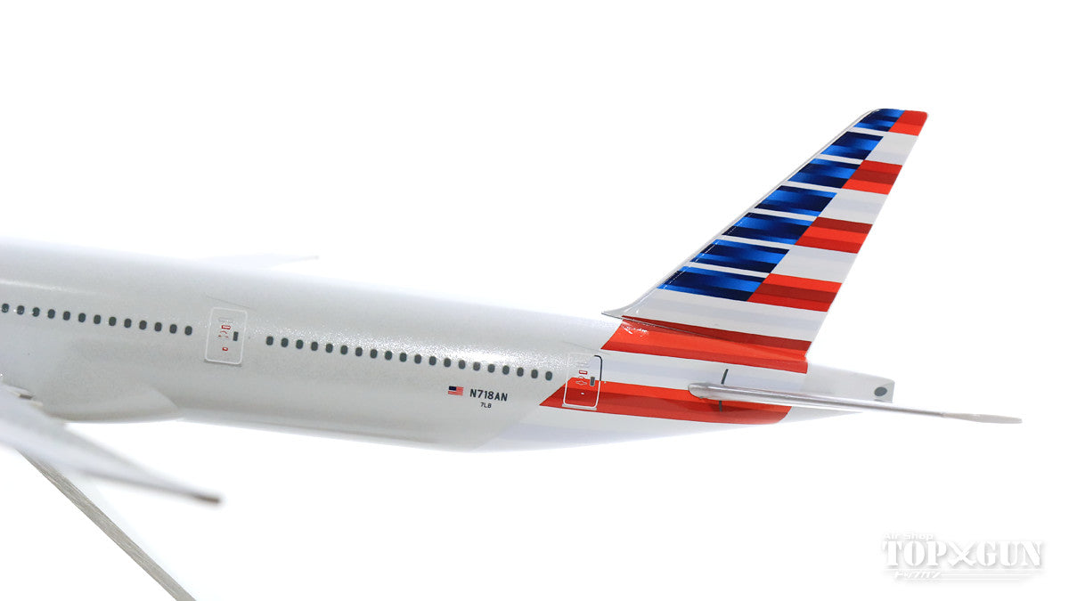 777-300ER American Airlines N718AN (Gear/Wooden stand included) 1/200 *Plastic [SKR5041]