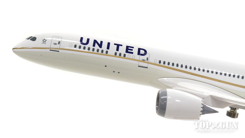 787-9 United Airlines N38950 (without gear/stand included) 1/200 *Plastic [SKR5066]