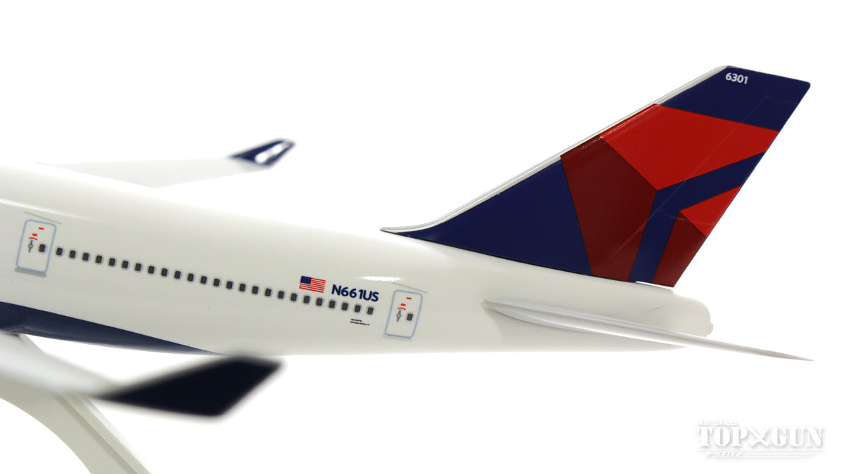 747-400 Delta Airlines N661US (with gear) 1/200 *Plastic [SKR508]