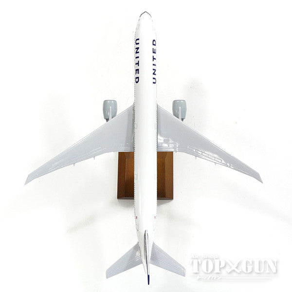 SkyMarks 777-300ER ユナイテッド航空 N58031 (木製スタンド/ギア付) 1