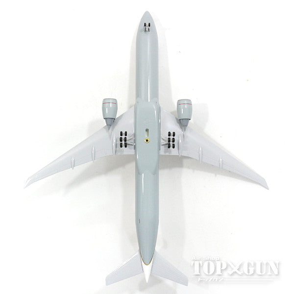 SkyMarks 777-300ER ユナイテッド航空 N58031 (木製スタンド/ギア付) 1