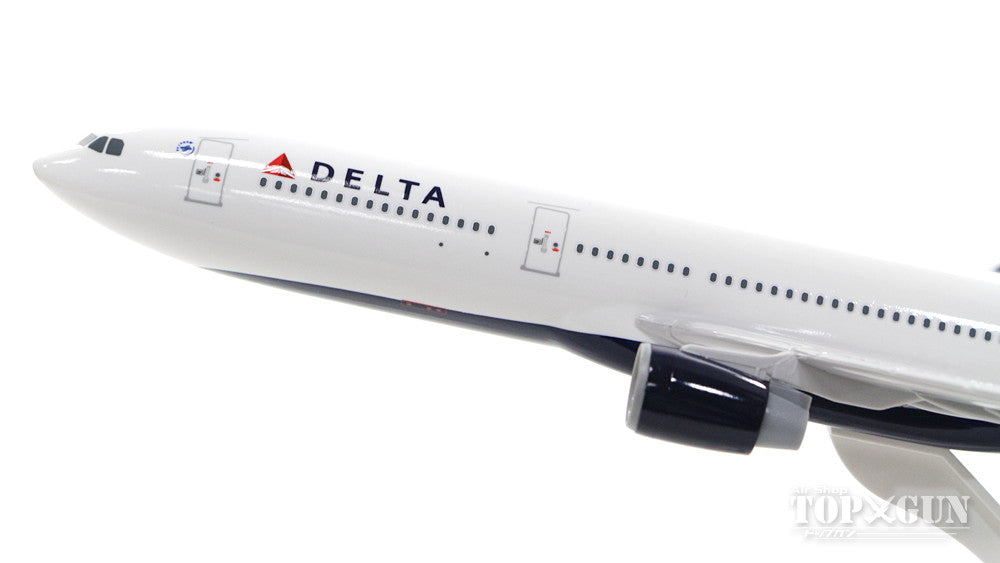 A330-300 Delta Airlines N809NW (without gear/stand included) 1/200 *Plastic [SKR530]