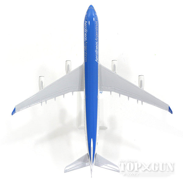 A340-300 Aerolineas Argentinas LV-ZPO (without gear/stand included) 1/200 *Plastic [SKR685]