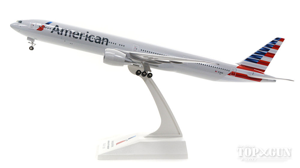 777-300ER American Airlines N718AN (gear/stand included) 1/200 *Plastic [SKR715]