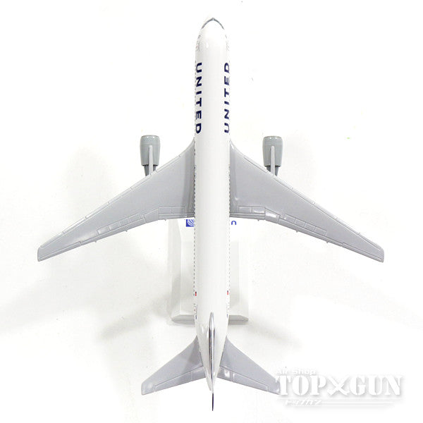 767-300ER United Airlines N652UA (without gear/stand included) 1/200 *Plastic [SKR726]