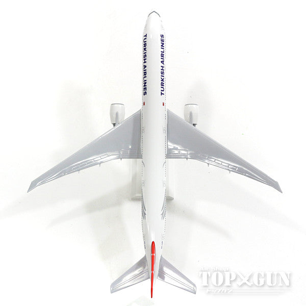 777-300ER Turkish Airlines TC-JJO (gear/stand included) 1/200 *Plastic [SKR740]