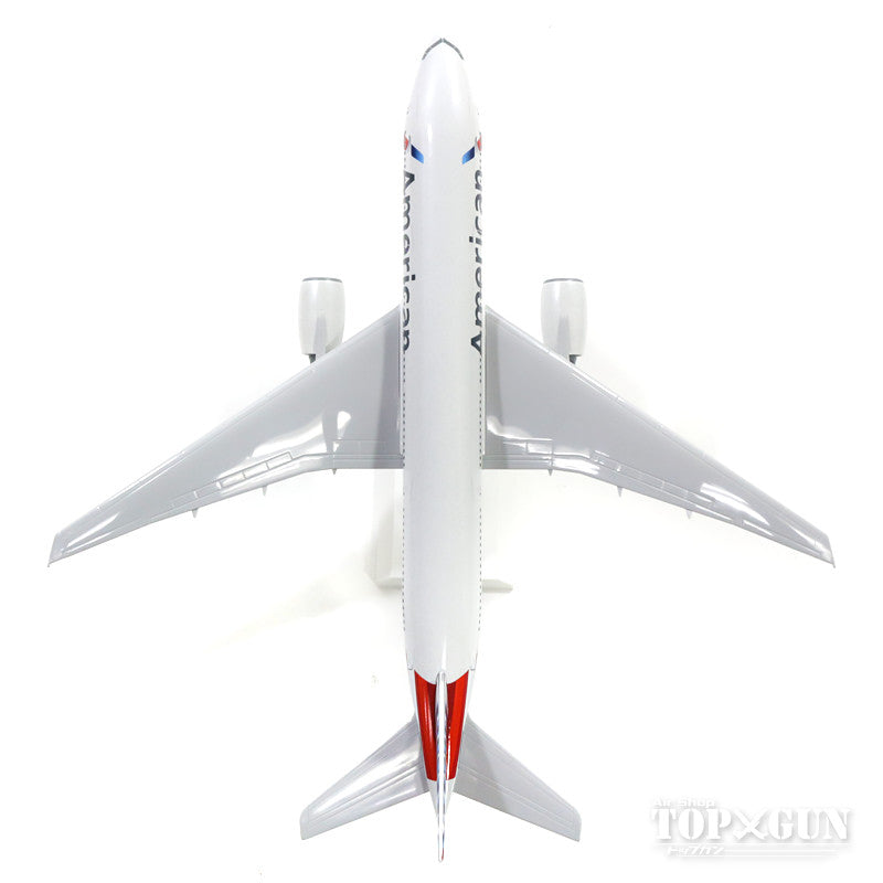 777-200ER American Airlines N775AN (without gear/stand included) 1/200 *Plastic [SKR747]