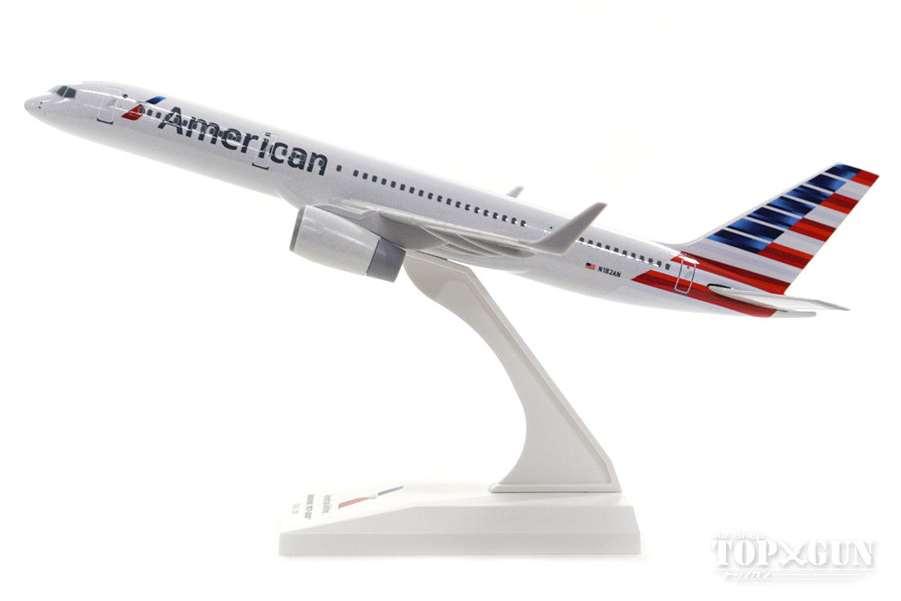 757-200w American Airlines N182AN (without gear/stand included) 1/200 *Plastic [SKR770]