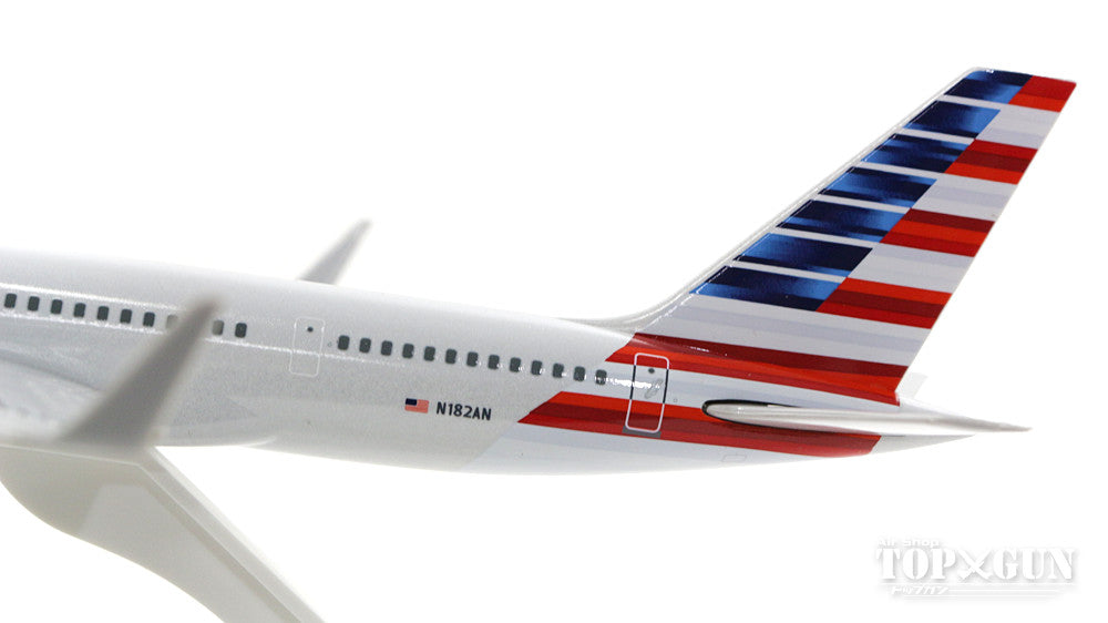 757-200w American Airlines N182AN (without gear/stand included) 1/200 *Plastic [SKR770]