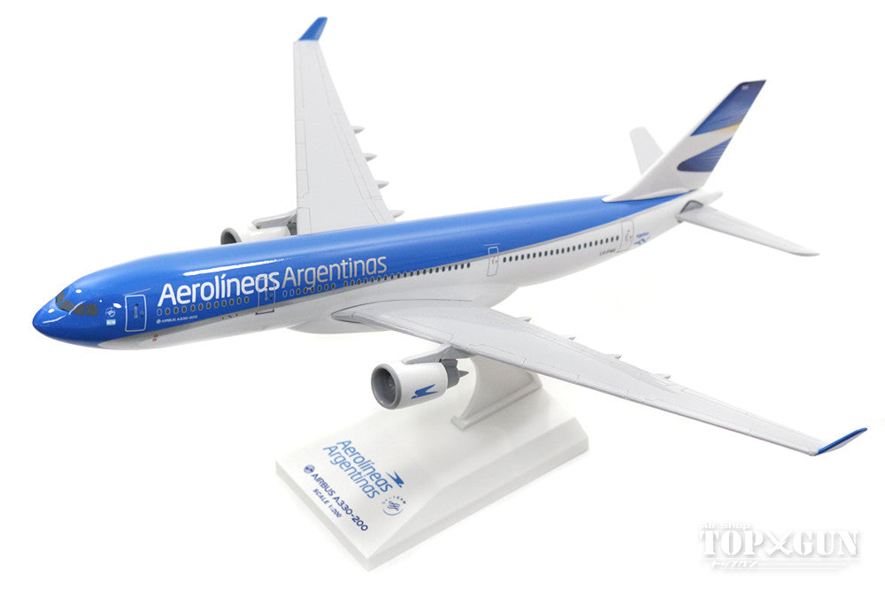 SKYMARKS 1/200 A340-300 アルゼンチン航空 SkyMarks A330-200 アルゼンチン航空 LV-FNK (ギアなし/スタンド付属